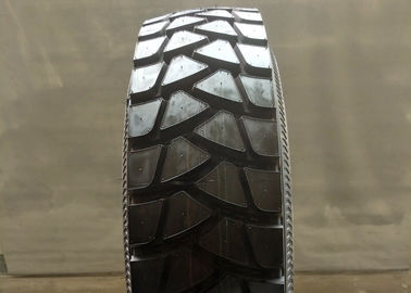 12R22.5 152/149K Off Road troquent des pneus toute la surface en acier de noir de structure de pneu radial